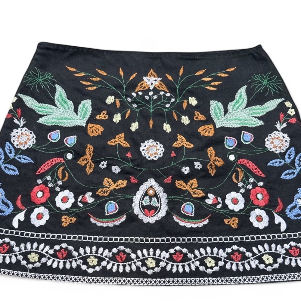 Floral Embroidered Black Mini Skirt